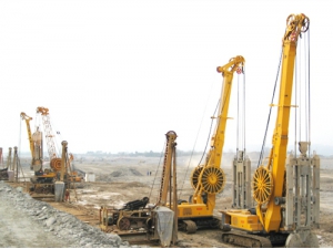 樂山機(jī)群施工(gōng)