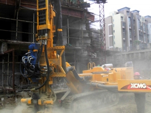 錨杆鑽(zuàn)施工2